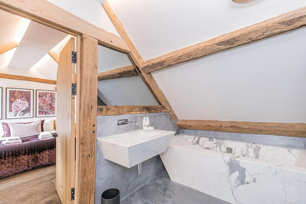 Oxfordshire Living - The Vanbrugh Apartment - Woodstock Extérieur photo