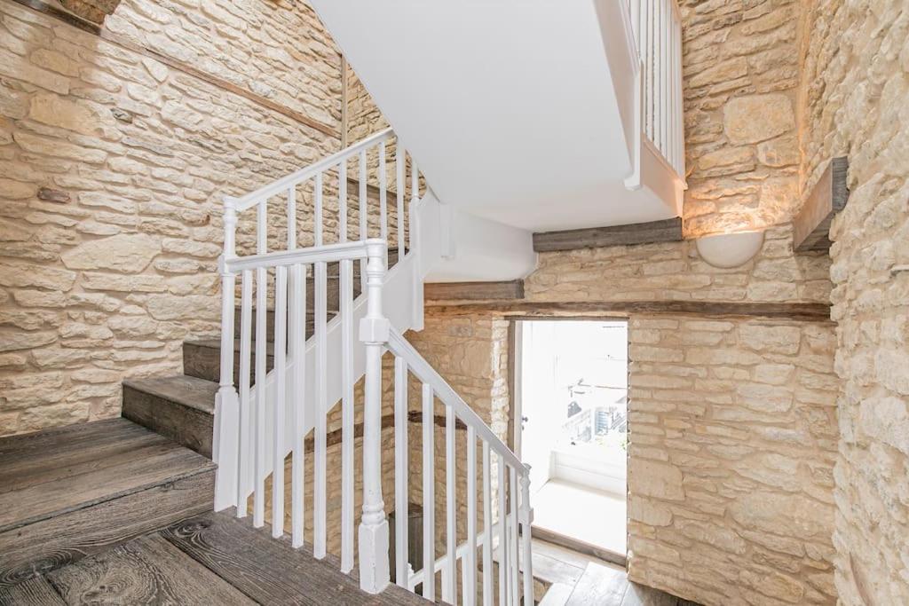 Oxfordshire Living - The Vanbrugh Apartment - Woodstock Extérieur photo