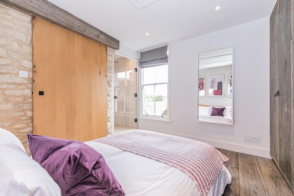 Oxfordshire Living - The Vanbrugh Apartment - Woodstock Extérieur photo
